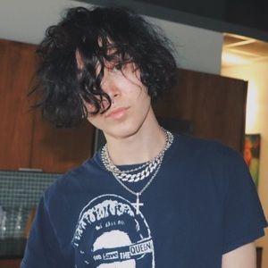 Meet your Posher, Matthew